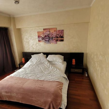 Downtown Top Apartments Бухарест Экстерьер фото